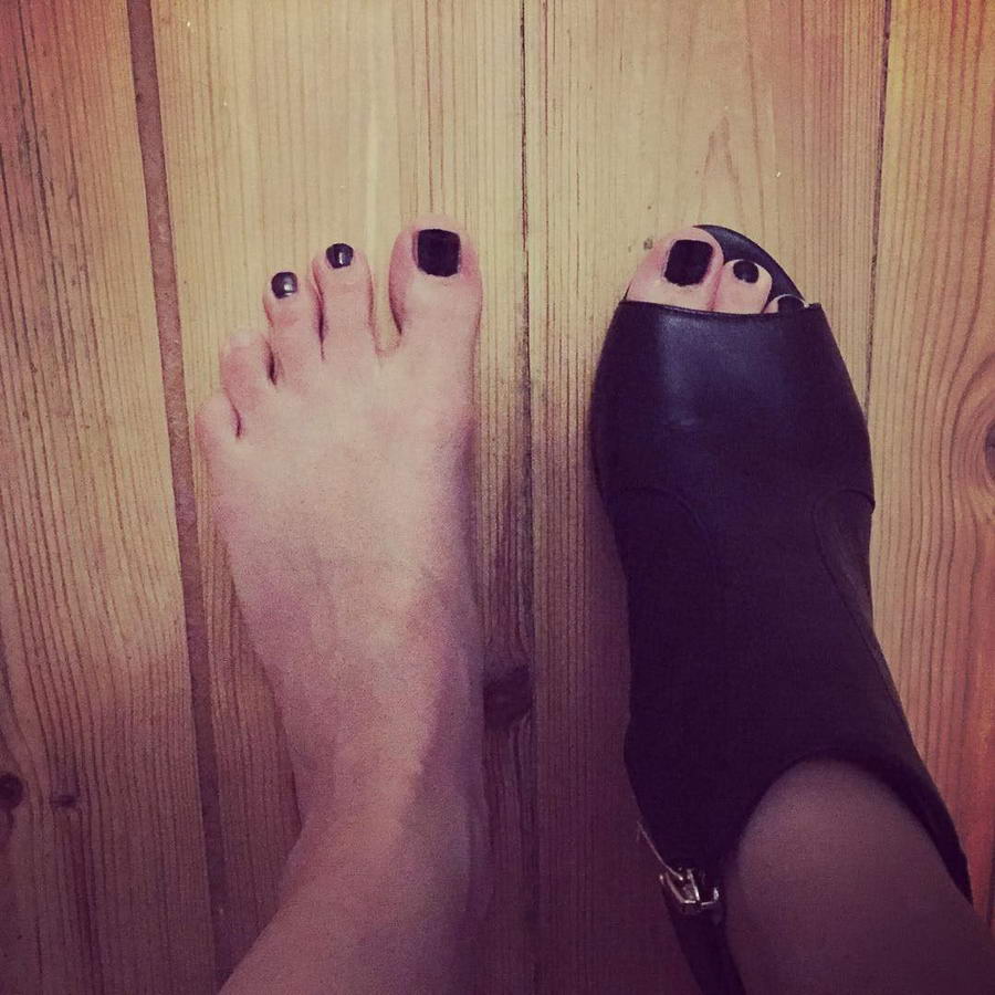 Markoesa Hamer Feet