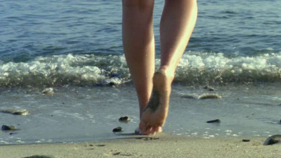 Aimee Teegarden Feet