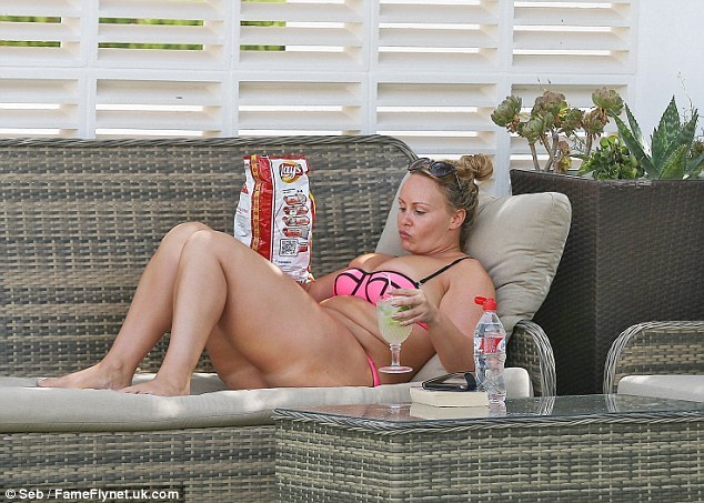 Chanelle Hayes Feet