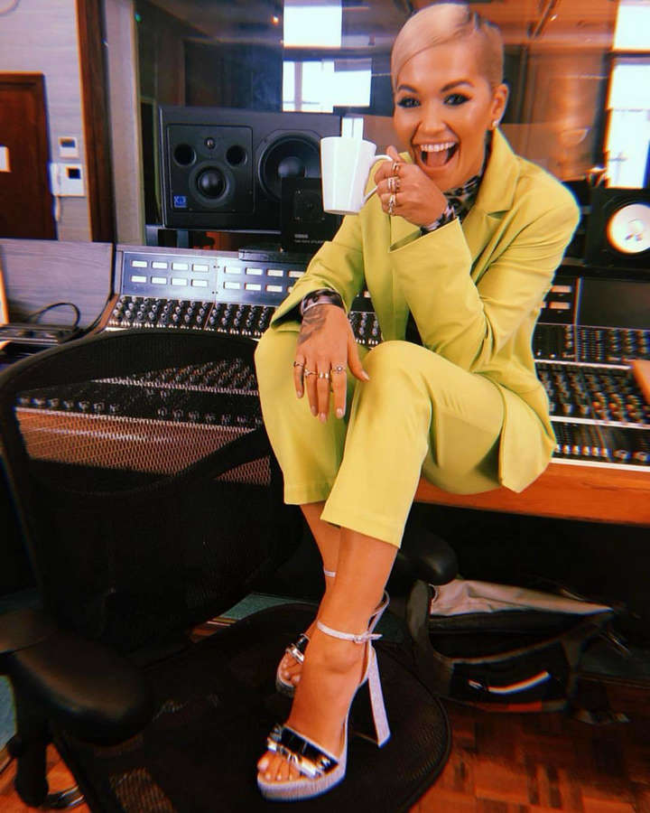 Rita Ora Feet