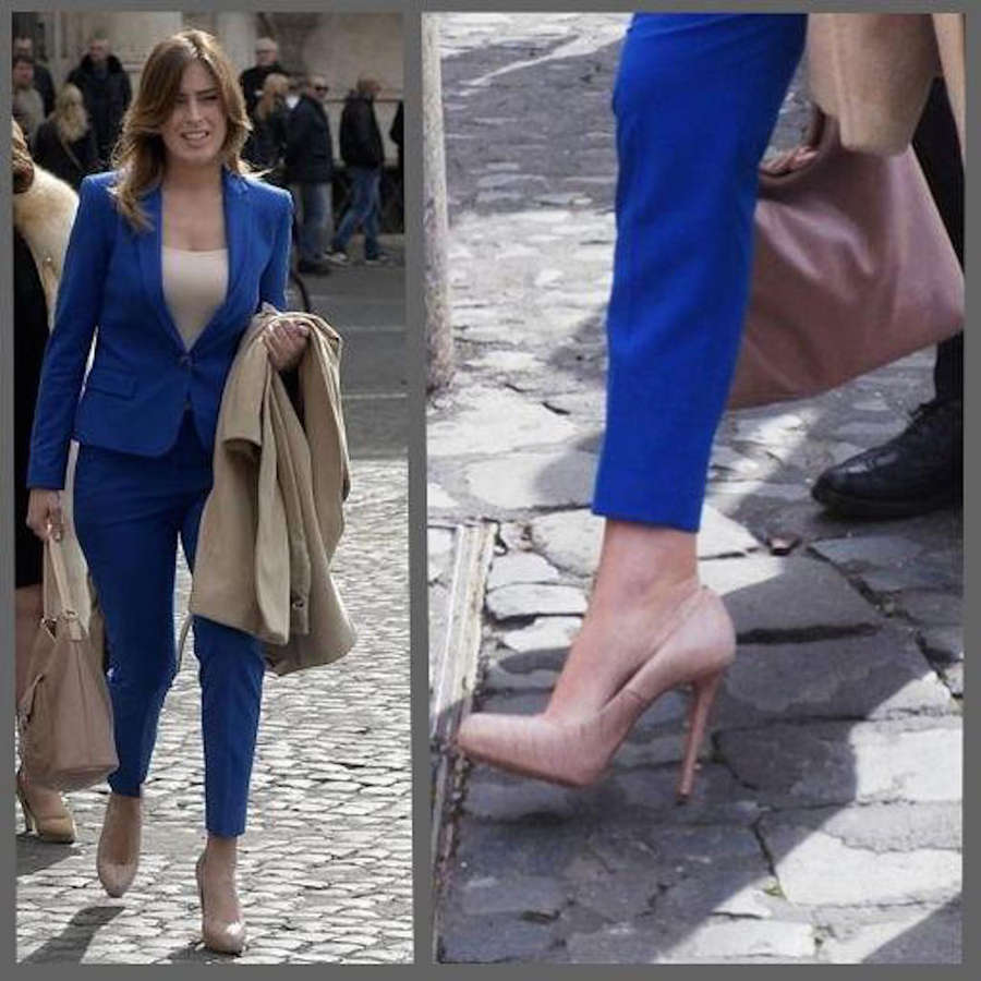 Maria Elena Boschi Feet