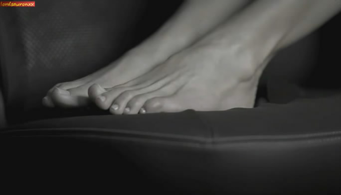 Carla Bruni Feet