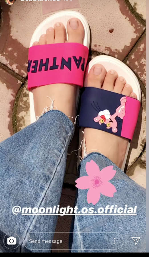 Alizeh Shah Feet