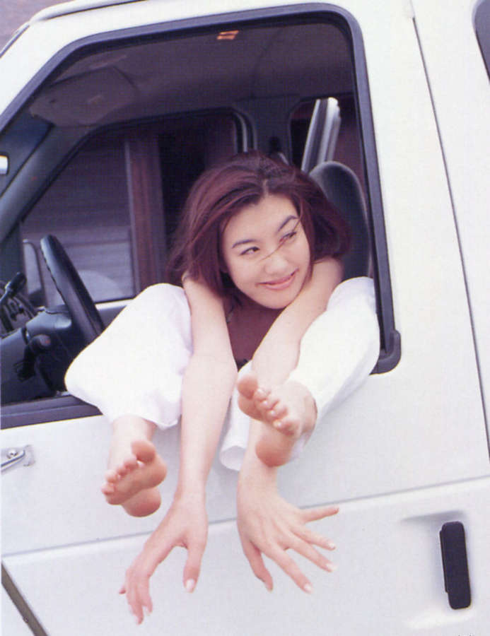 Rie Tomosaka Feet
