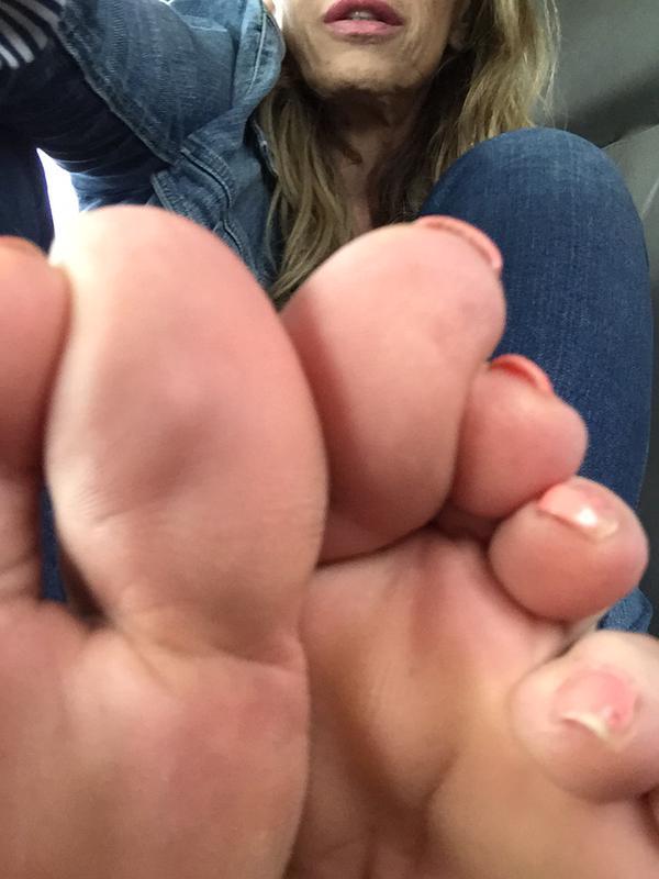 Jasmine Jewels Feet
