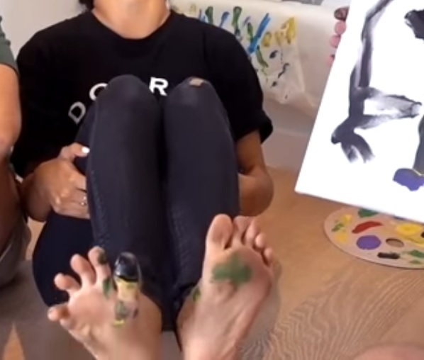 Liza Koshy Feet
