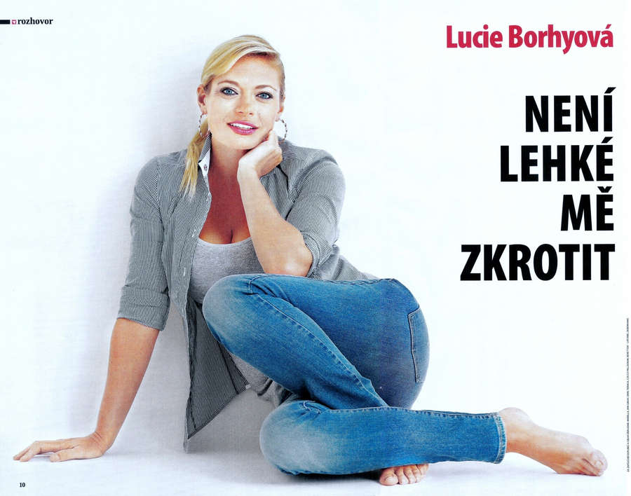 Lucie Borhyova Feet