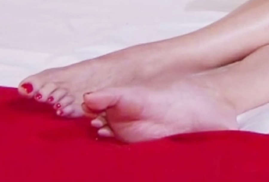 Chantal Andere Feet