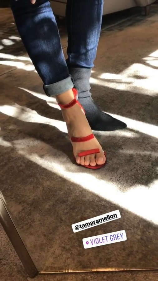 Sona Gasparian Feet