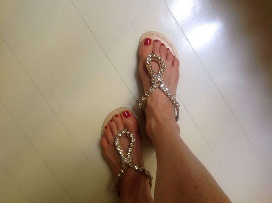 Marta Flavi Feet