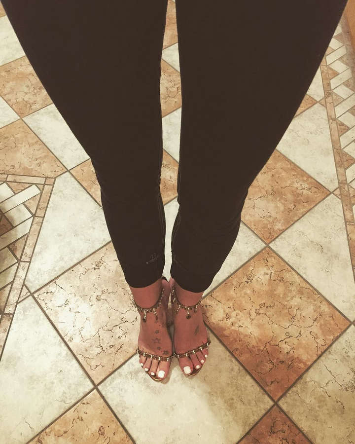 Dominika Mesarosova Feet