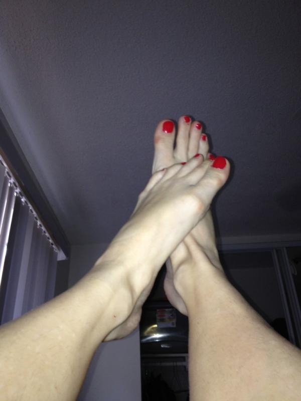 Lauren Kiley Feet