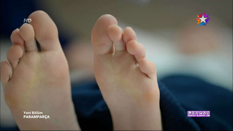 Alina Boz Feet