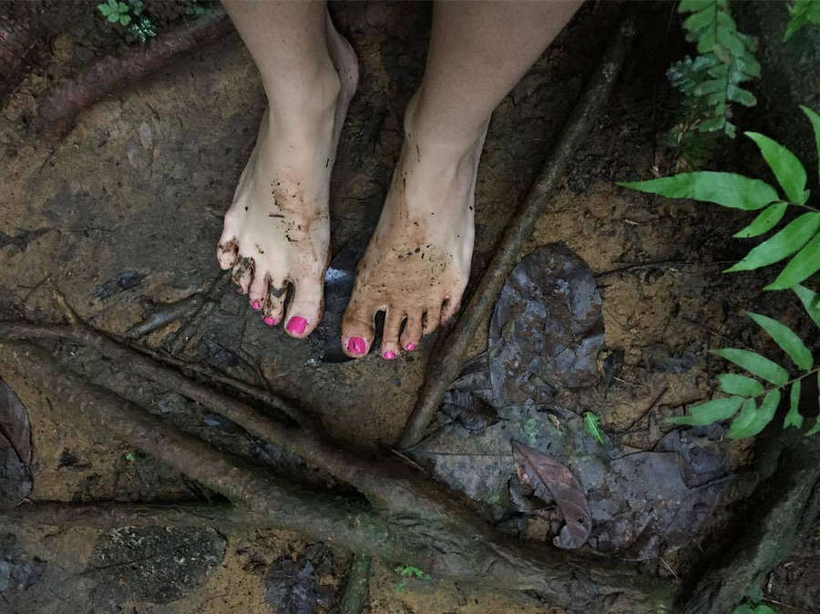 Bruna Linzmeyer Feet