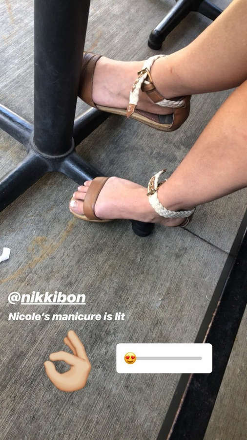 Nicole Lee Smith Feet