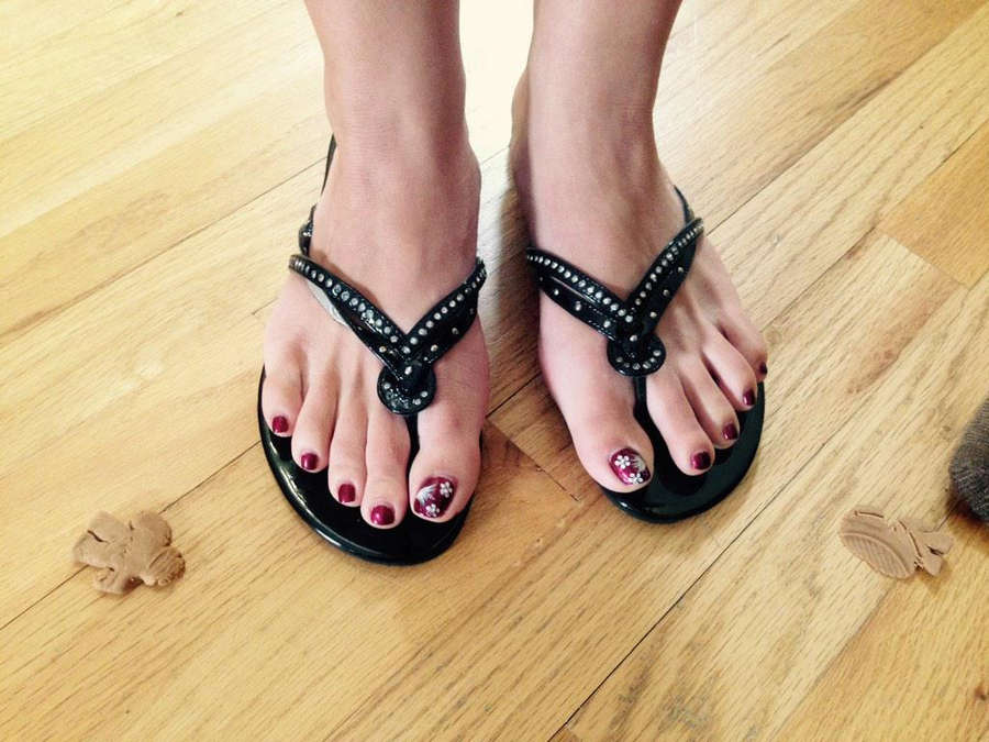 Katelyn Brooks Feet