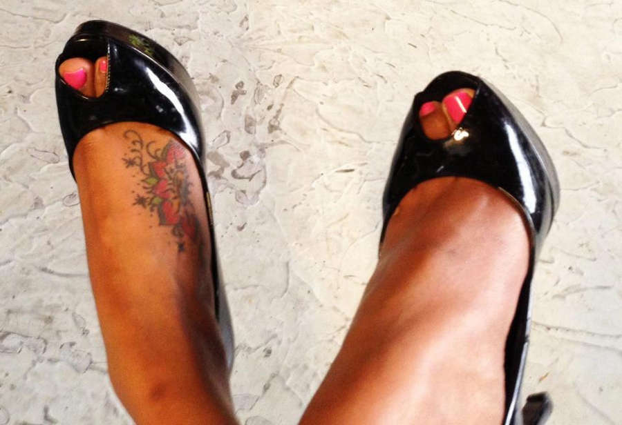 Tatyana Ali Feet
