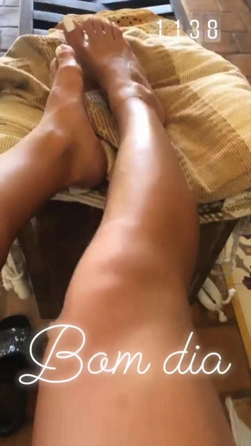 Aricia Silva Feet