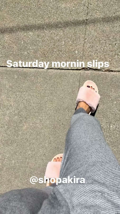 Miranda Rae Mayo Feet