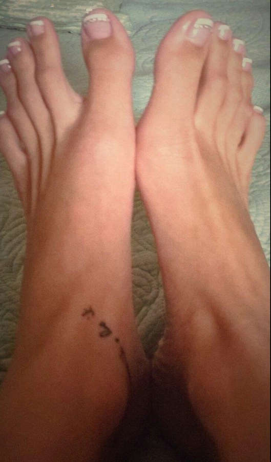 Amanda Tate Feet