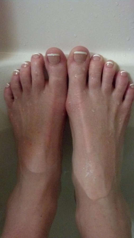 Aryana Augustine Feet