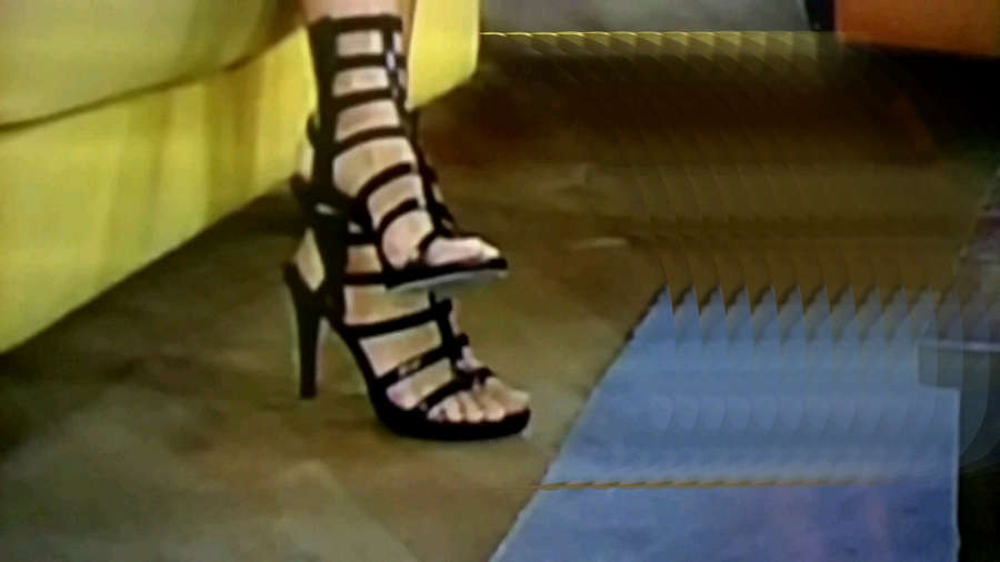 Karla Martinez Feet