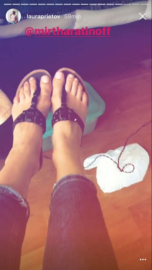 Laura Prieto Feet