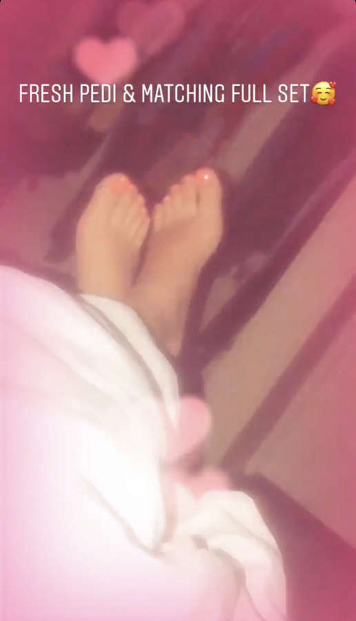 Alexis Marie Feet