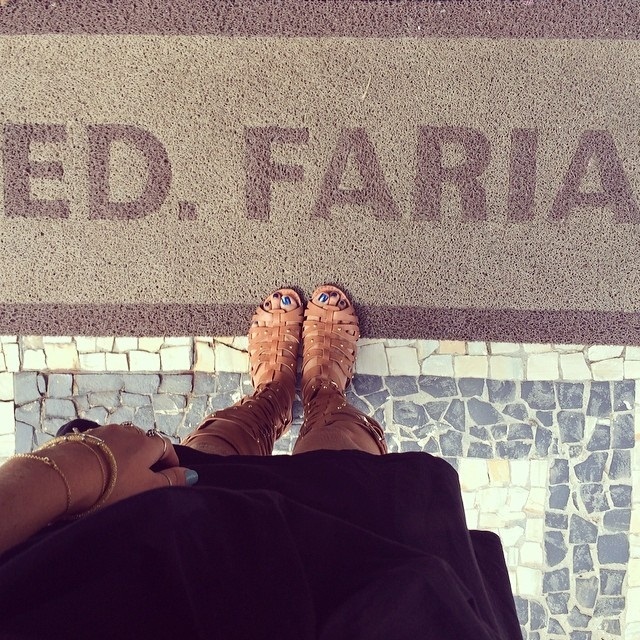 Julia Faria Feet