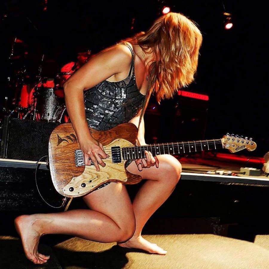 Samantha Fish Feet