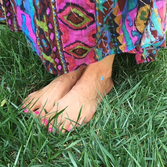Rachelle Tratt Feet