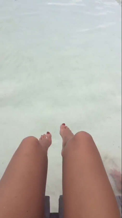 Chloe Meadows Feet