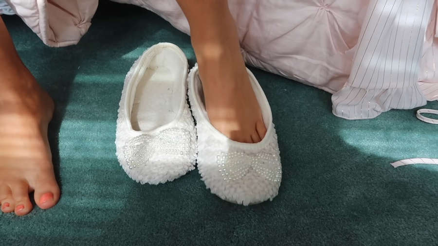 Gabriella Demartino Feet