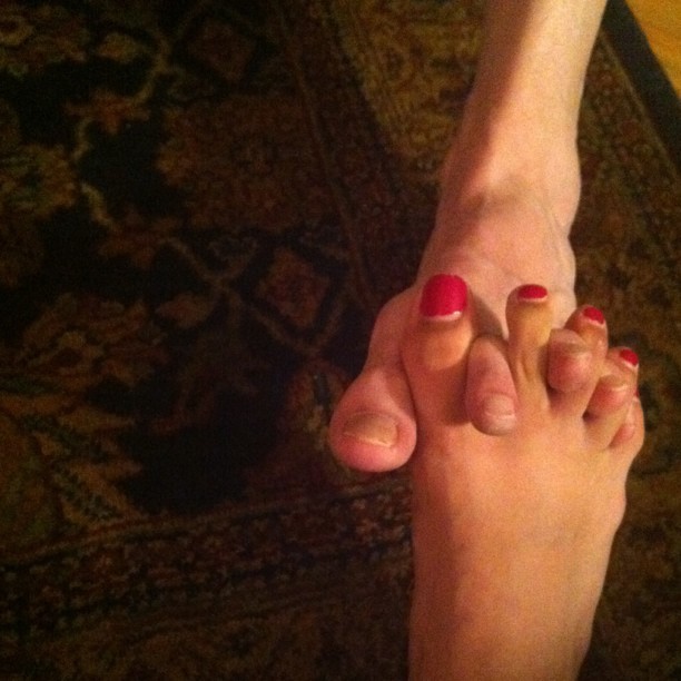 Marianne Rendon Feet
