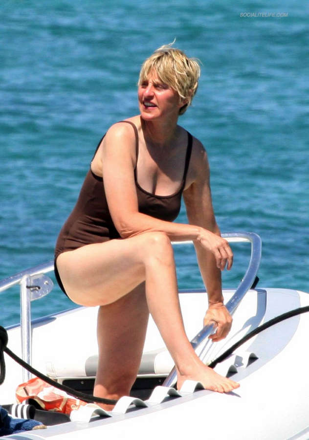 Ellen DeGeneres Feet