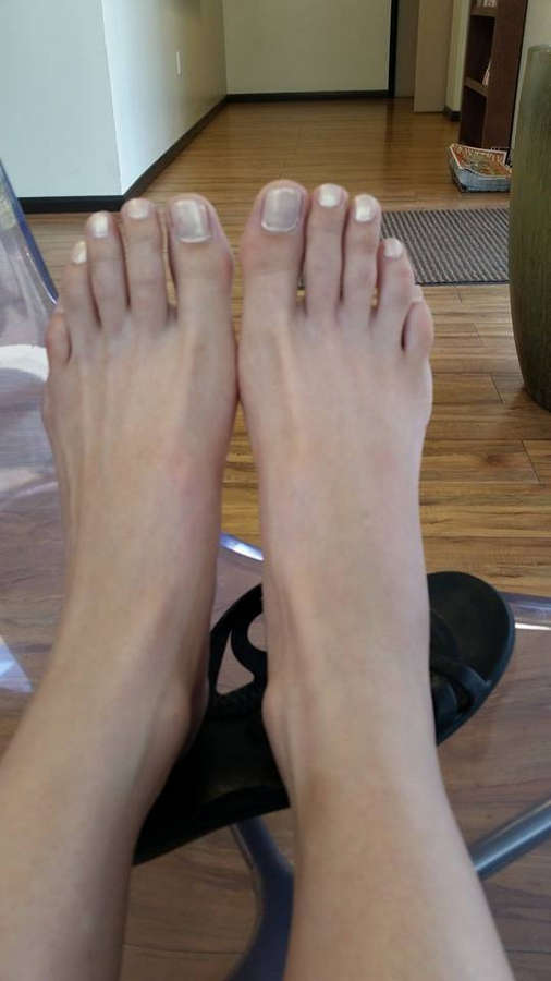Adrianne Curry Feet