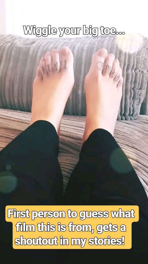 Amie Conradine Feet