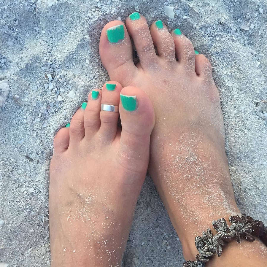 Maria Zamarbide Feet