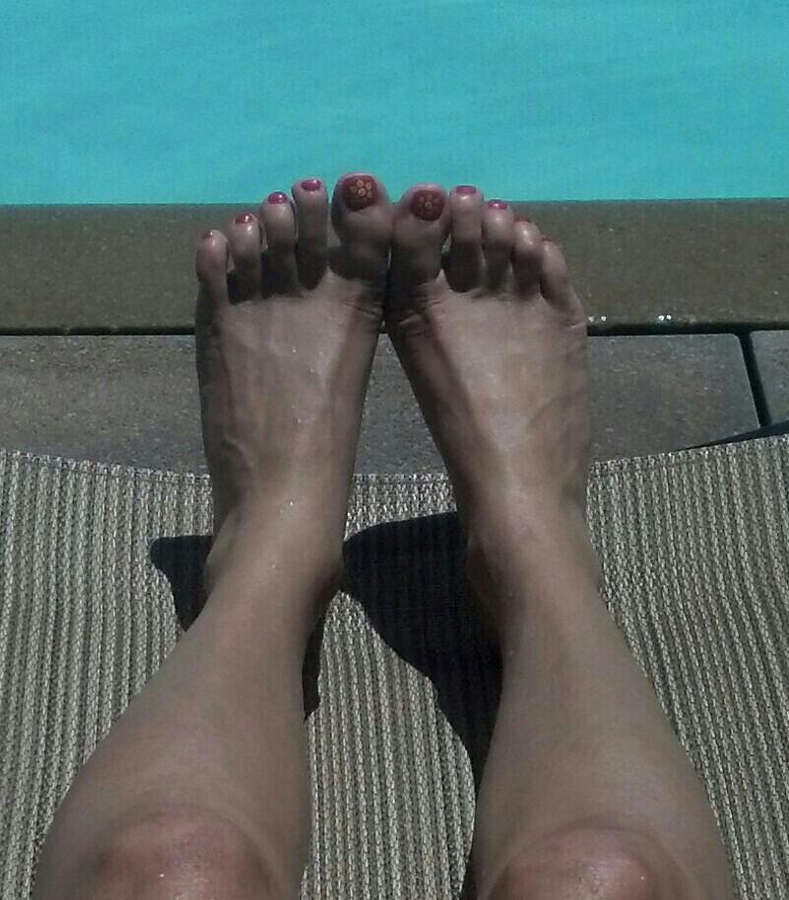 Sunset Thomas Feet