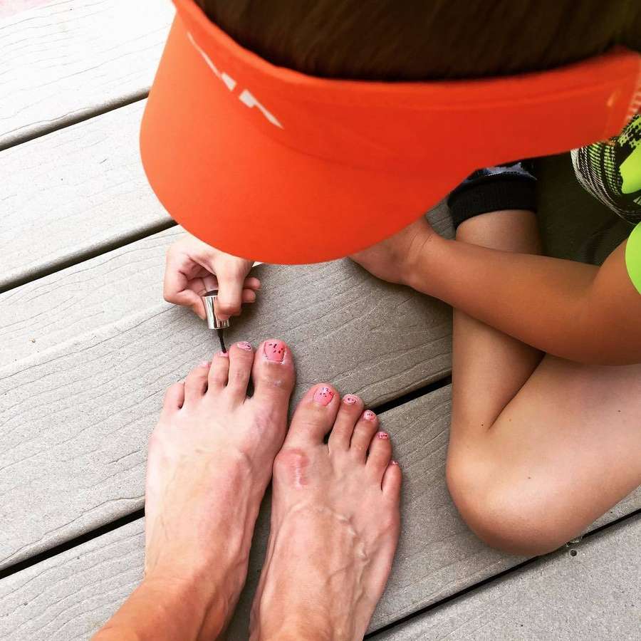Kara Goucher Feet