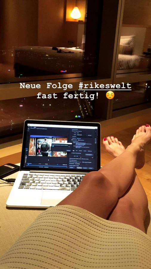 Henrike Fehrs Feet
