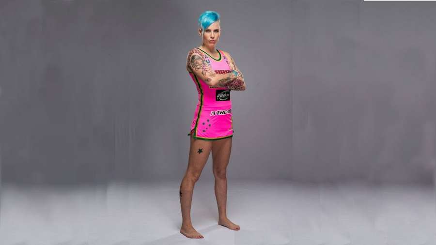 Bec Rawlings Feet