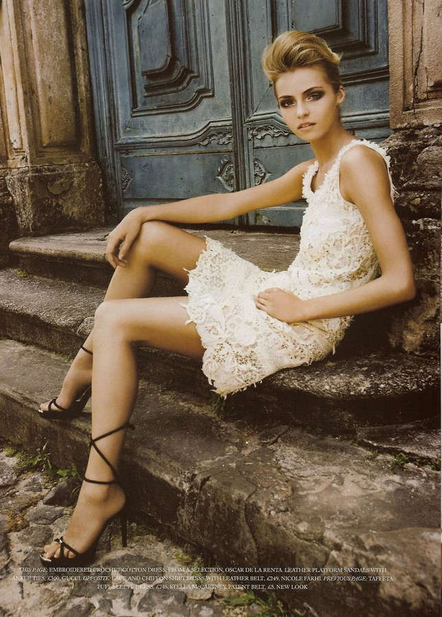 Valentina Zeliaeva Feet