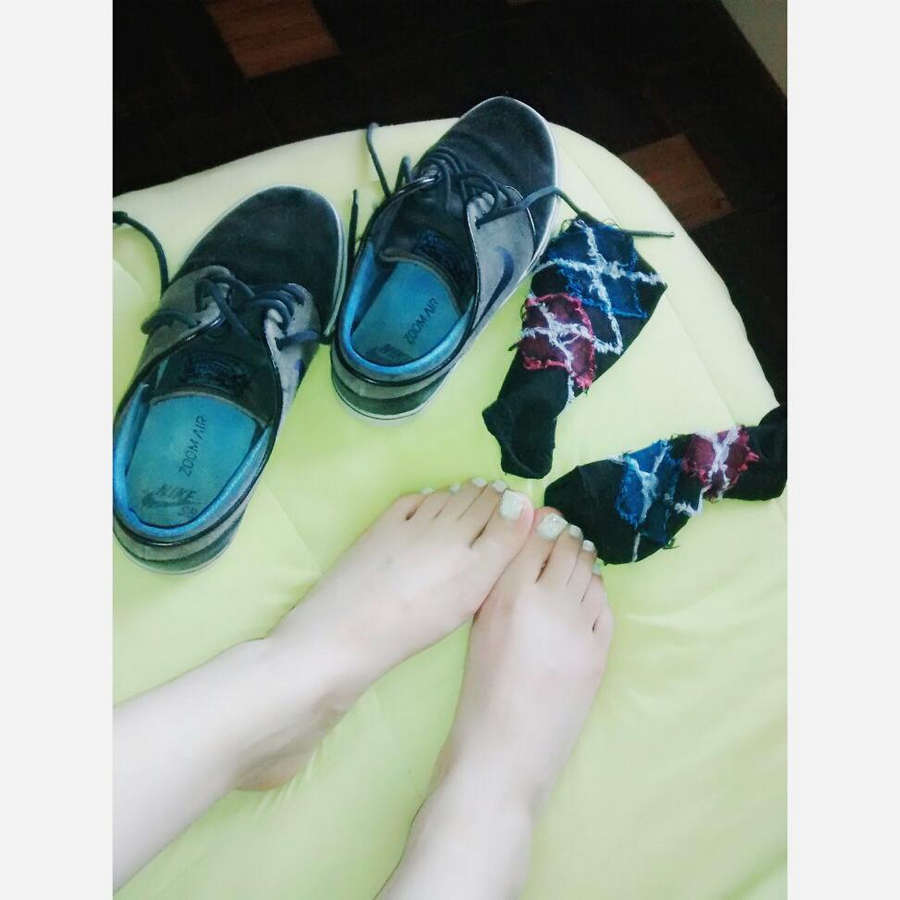Gabie Feet Feet