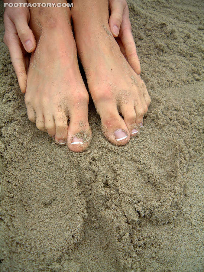 Lorraine Sisco Feet
