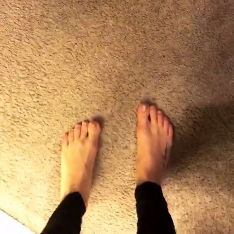 Jessica Figueroa Feet
