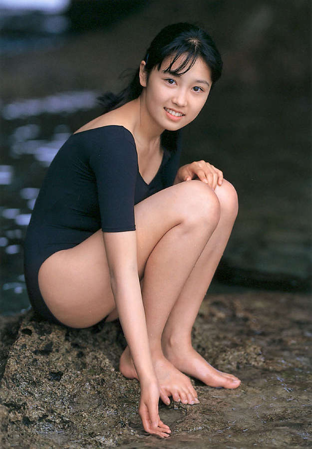 Yoko Mitsuya Feet