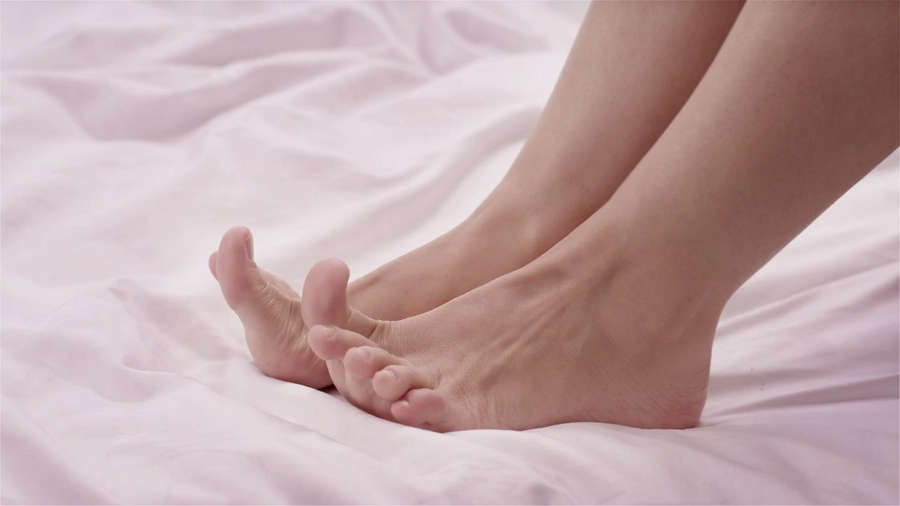 Carolina Bittencourt Feet