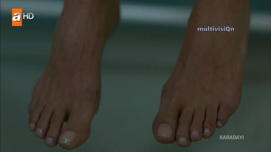 Melike Yalova Feet