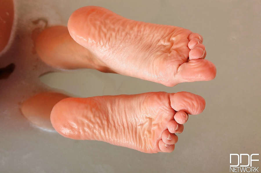 Chloe Lacourt Feet